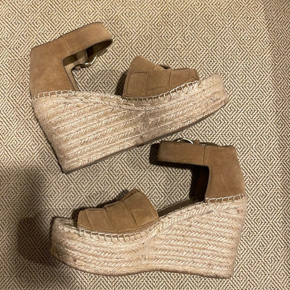 Marc Fisher Tan Espadrille Wedges, 8